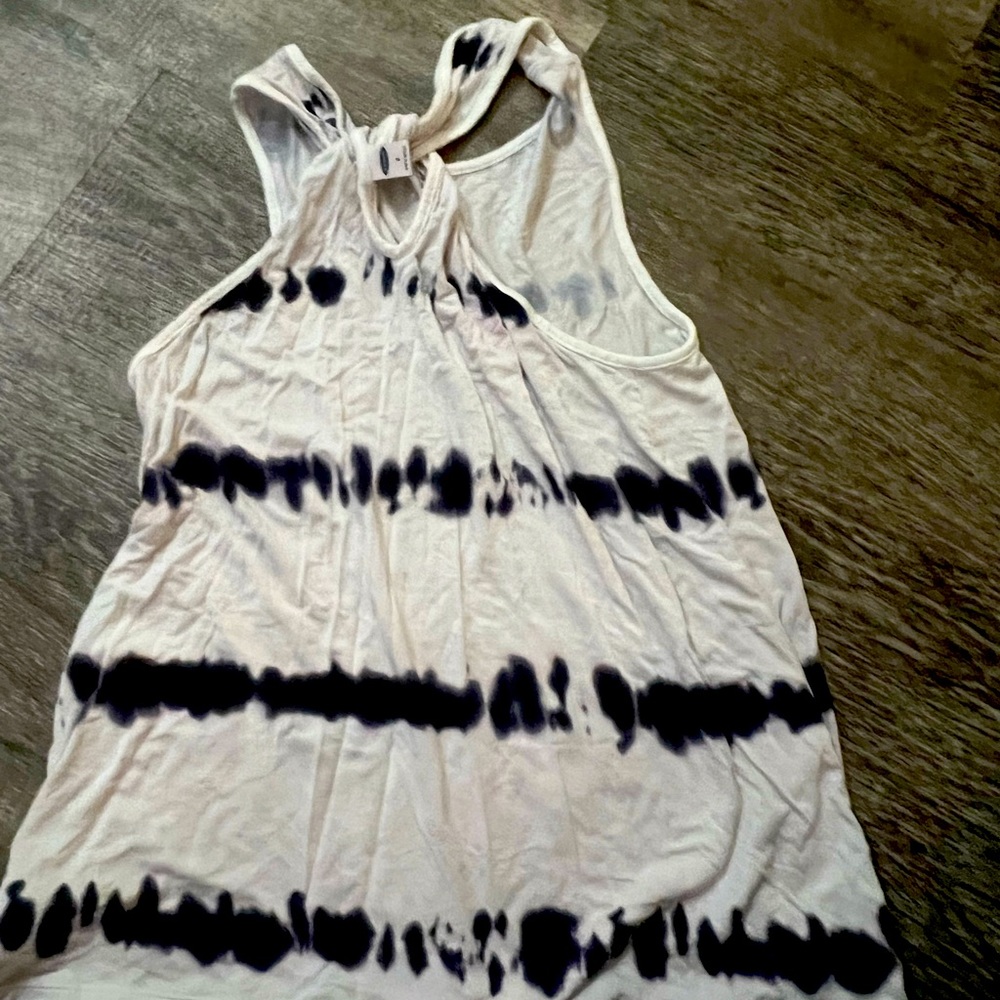 Old navy tank